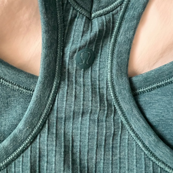 Lulu Ebb to Street Tank - Picture 6 of 8